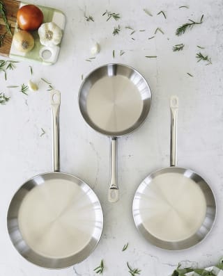 Set de 3 sartenes Profesional BRA en acero 18/10 por 53,95€ en El Corte Inglés