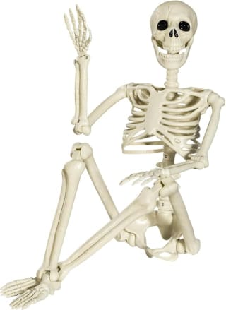 Esqueleto de Halloween de 36 pulgadas (90 cm) por $299 en Amazon