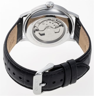 Orient Bambino Versión 8 por $4,303.23 en Amazon