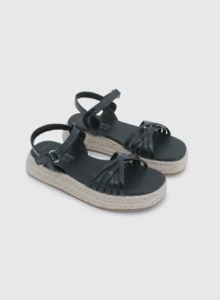COLLOKY | Sandalia de Niña Negra con Velcro $11.996 solo en Falabella.com