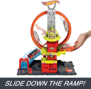 Hot Wheels City Super Fire Station - Speelfigurenset voor €27,32 bij Bol