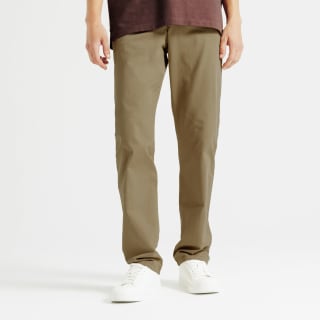 Pantalon chino léger straight pour 10€ chez Jules