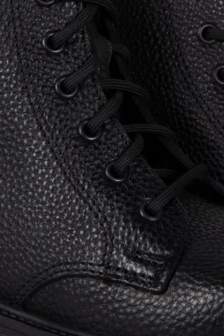 DECHASE KEFF Black Embossed voor €21,99 bij Otrium