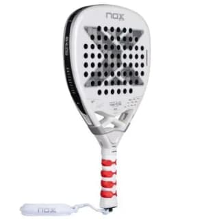 Pala padel Nox AT10 Luxury Genius Attack 12K Xtreme Agustin Tapia 2026 por 138,43€