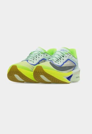 Chaussures de running sur route ZOOM FLY à 70,90€