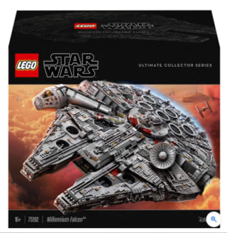 LEGO Star Wars 75192 UCS Faucon Millenium à 679,99€