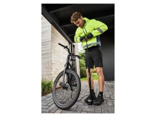Pompe à pied XL CRIVIT avec manomètre pour 6,99€ chez Lidl