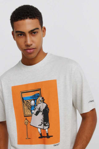 Camiseta TvBoy Grito por 5,99€ en Springfield