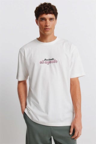 Camiseta haciendo el agosto por 5,99€ en Springfield
