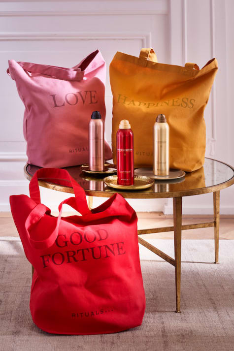 Love Tote Bag & Shower Foam