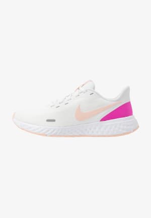 Zapatillas running neutras Nike por 32,45€