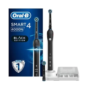 Noodlottig cursief gebruiker Oral-B Smart 4 4000N Black Elektrische Tandenborstel voor €49,99 bij  Kruidvat