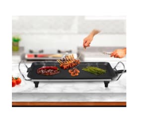 Plancha De Asar Eléctrica Para Carne Y Verduras, Lisa Y Grill De 1500w,  Superficie De 40x25cm Bn3678 con Ofertas en Carrefour