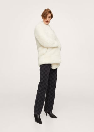 Anorak y abrigos de mujer desde 9,99€ en Mango Outlet