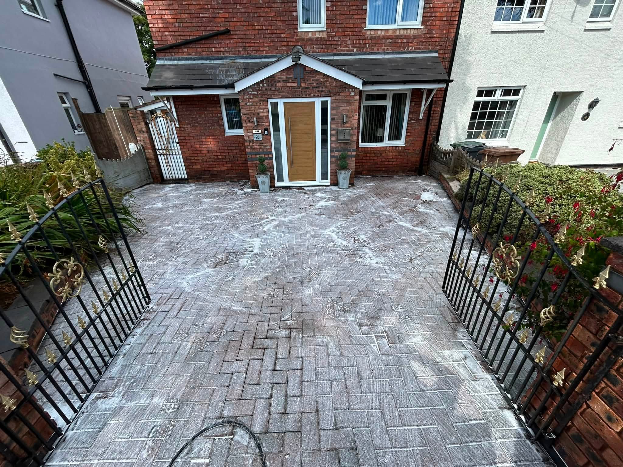 Exterior cleaning project