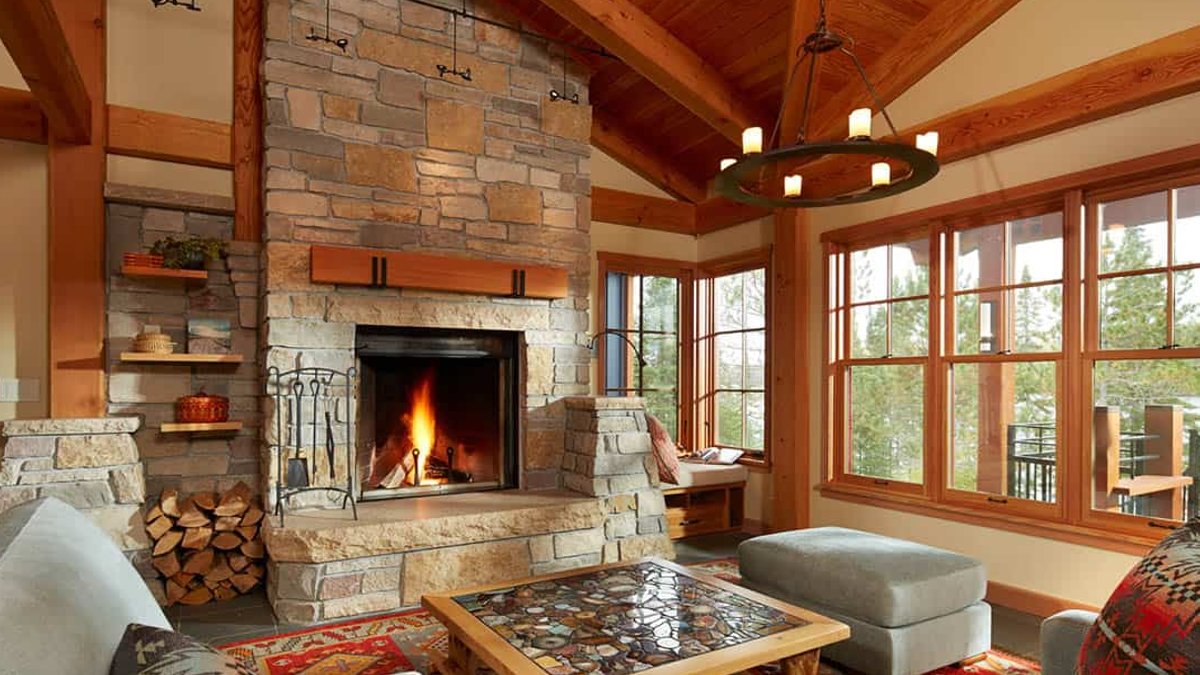 North Woods Lake House Offers Cozy Escape - north woods lake house