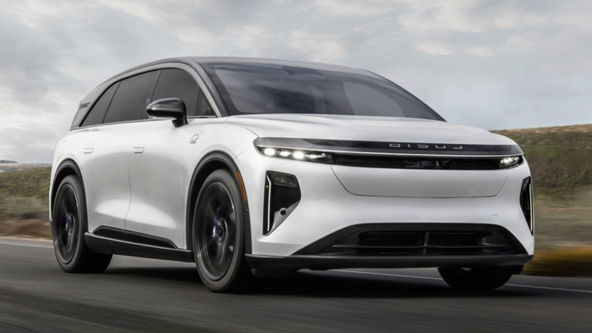 Lucid Gravity GT‑S Unveiled as 1,070‑HP Sapphire SUV - lucid gravity