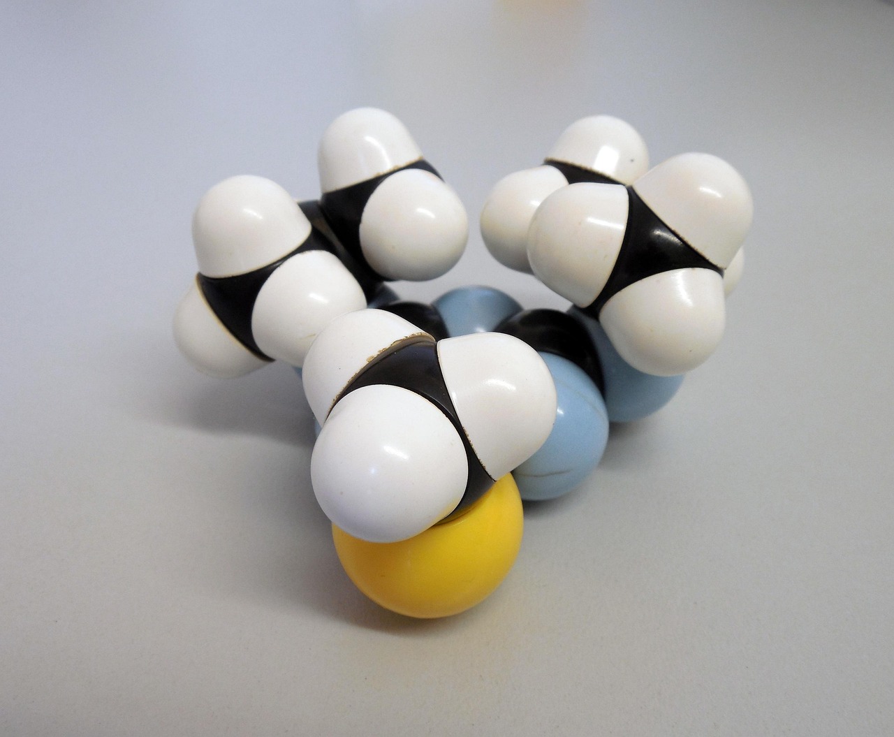 Molecule may reverse brain’s Alzheimer’s defenses