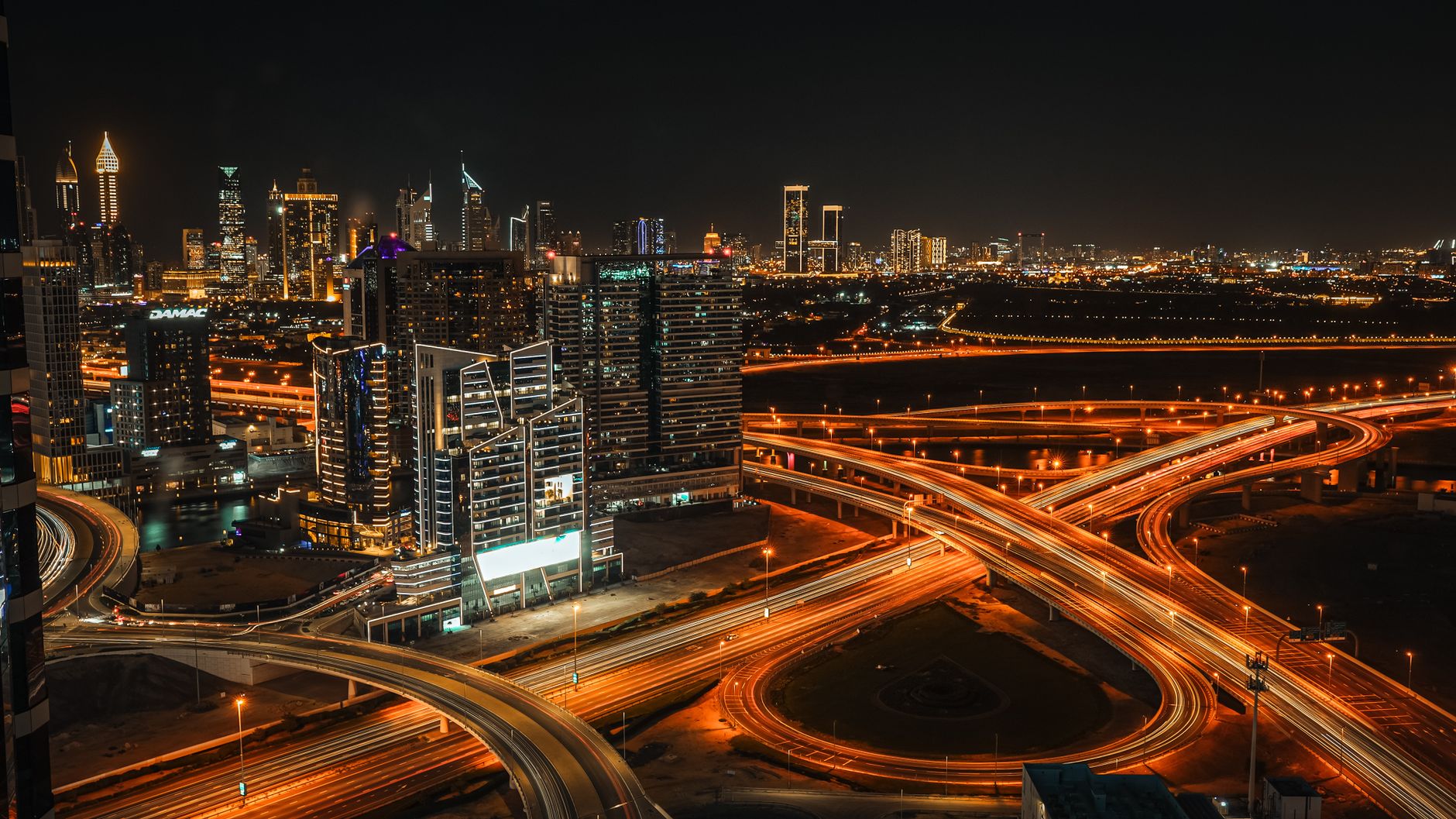 Dubai Turns to U.S. Startups for Traffic Solutions