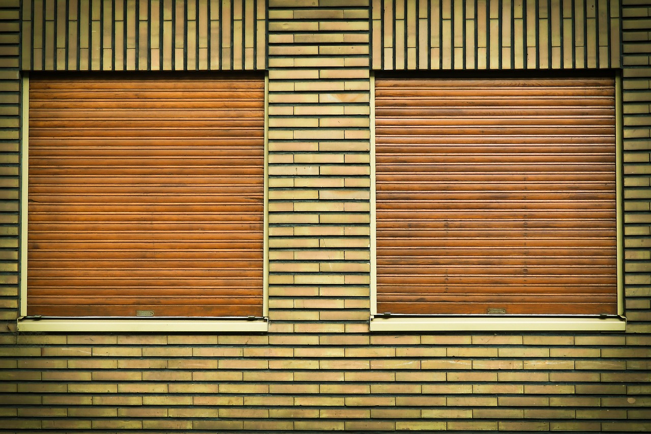 How to Create Privacy in Urban Settings