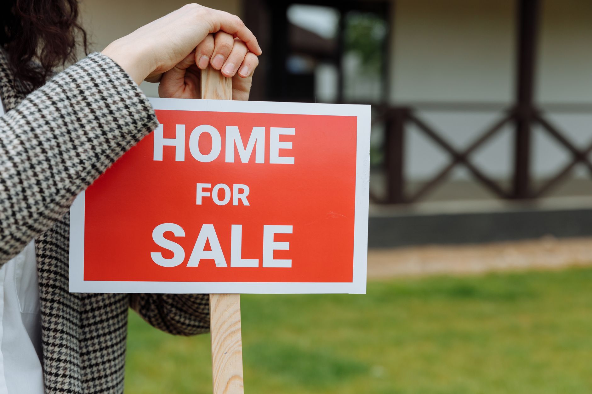 How Real Estate Selling Services Improve Your Chances Of A Quick Sale
