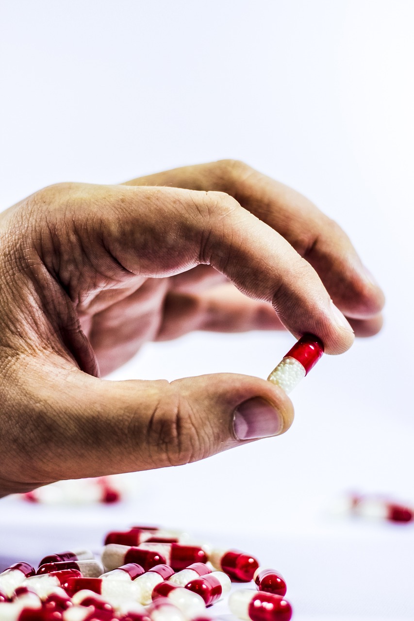 6 Ways to Treat Drug Addicts to Get Rid of Total