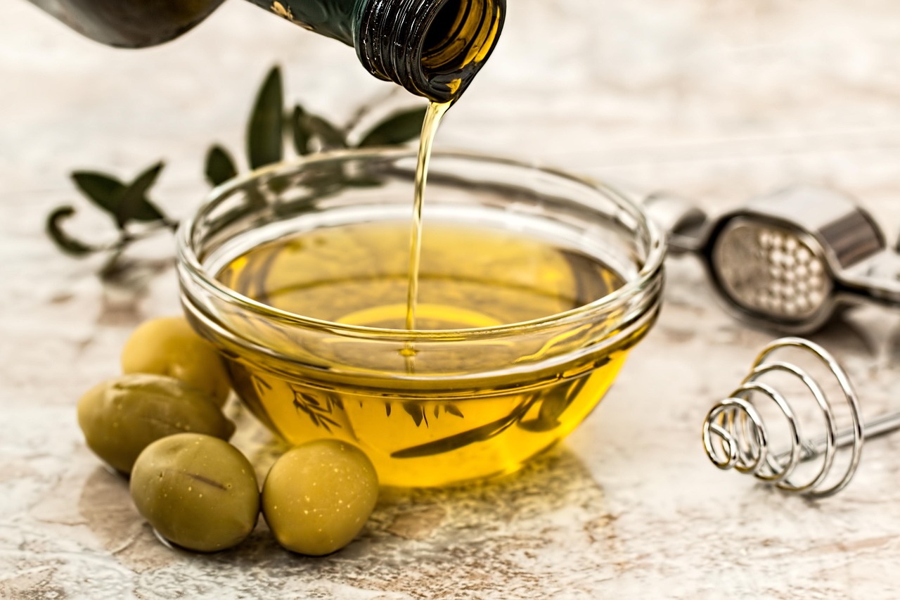Should We Cook With Olive Oil Or Butter?
