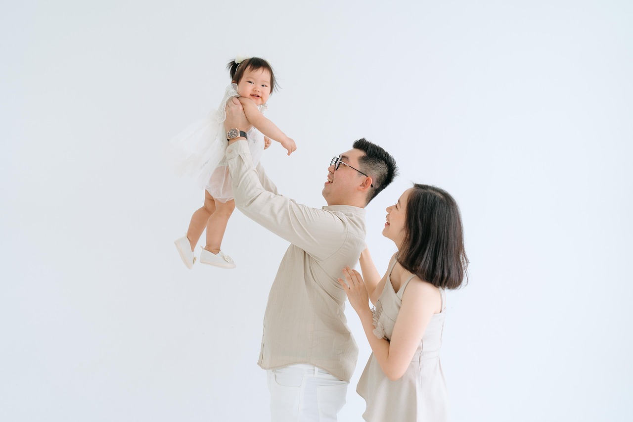 Transforming Smiles: The Benefits of Choosing A Family and Cosmetic Dentist