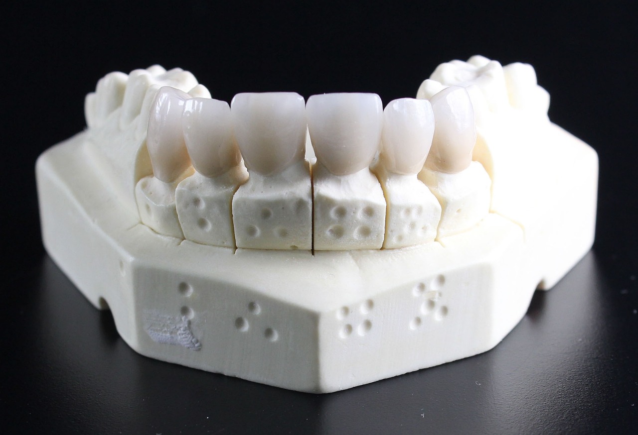 3 Ways That TikTok Dental Advice Is Harming Teeth