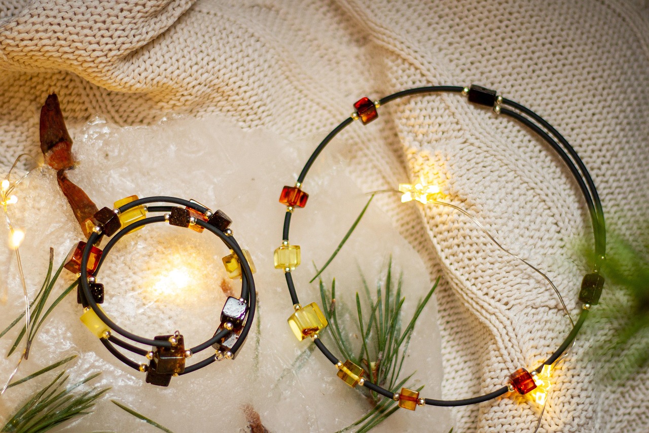 Baltic Amber teething necklace can deal with pain?