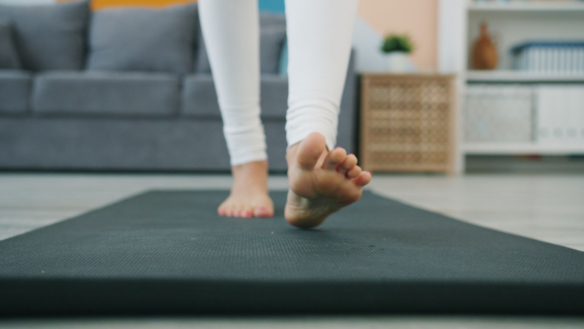 The Benefits of Custom Orthotics for Foot Pain and Posture Improvement