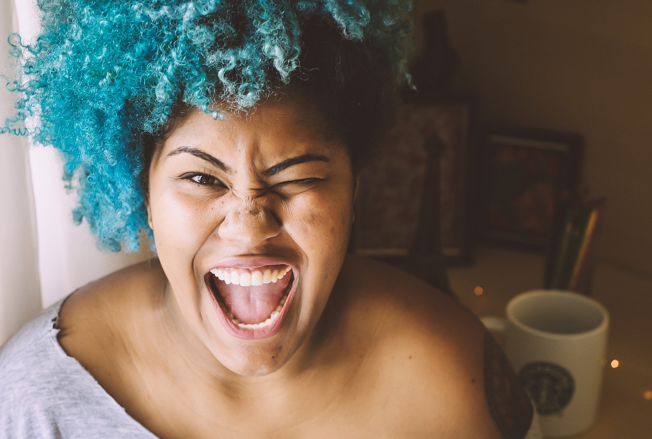 Frizzy Hair? Here Are 5 Natural Remedies that really Work!