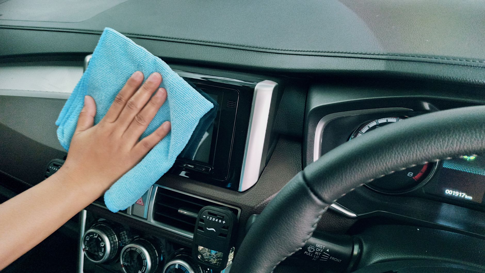 5 Ways to Sanitize Your Rented Cars