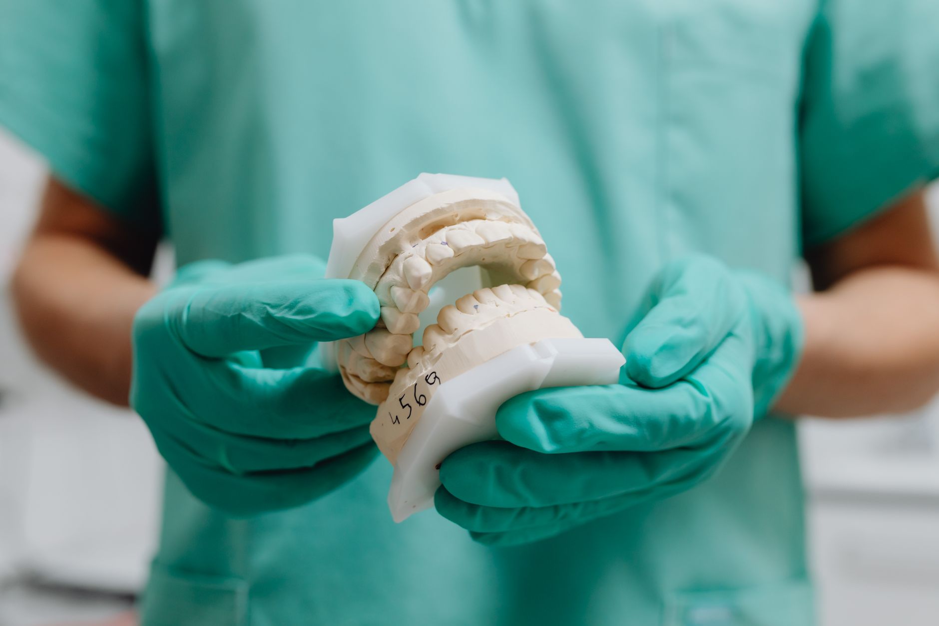 The Science Behind Cosmetic Dentistry: How It Works