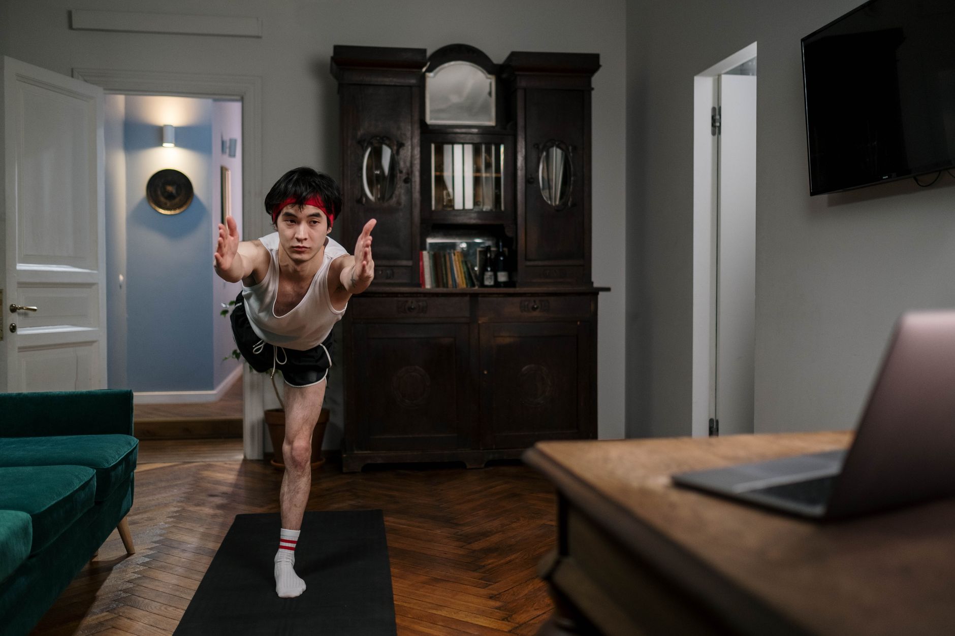 The Pros and Cons of Virtual Personal Training