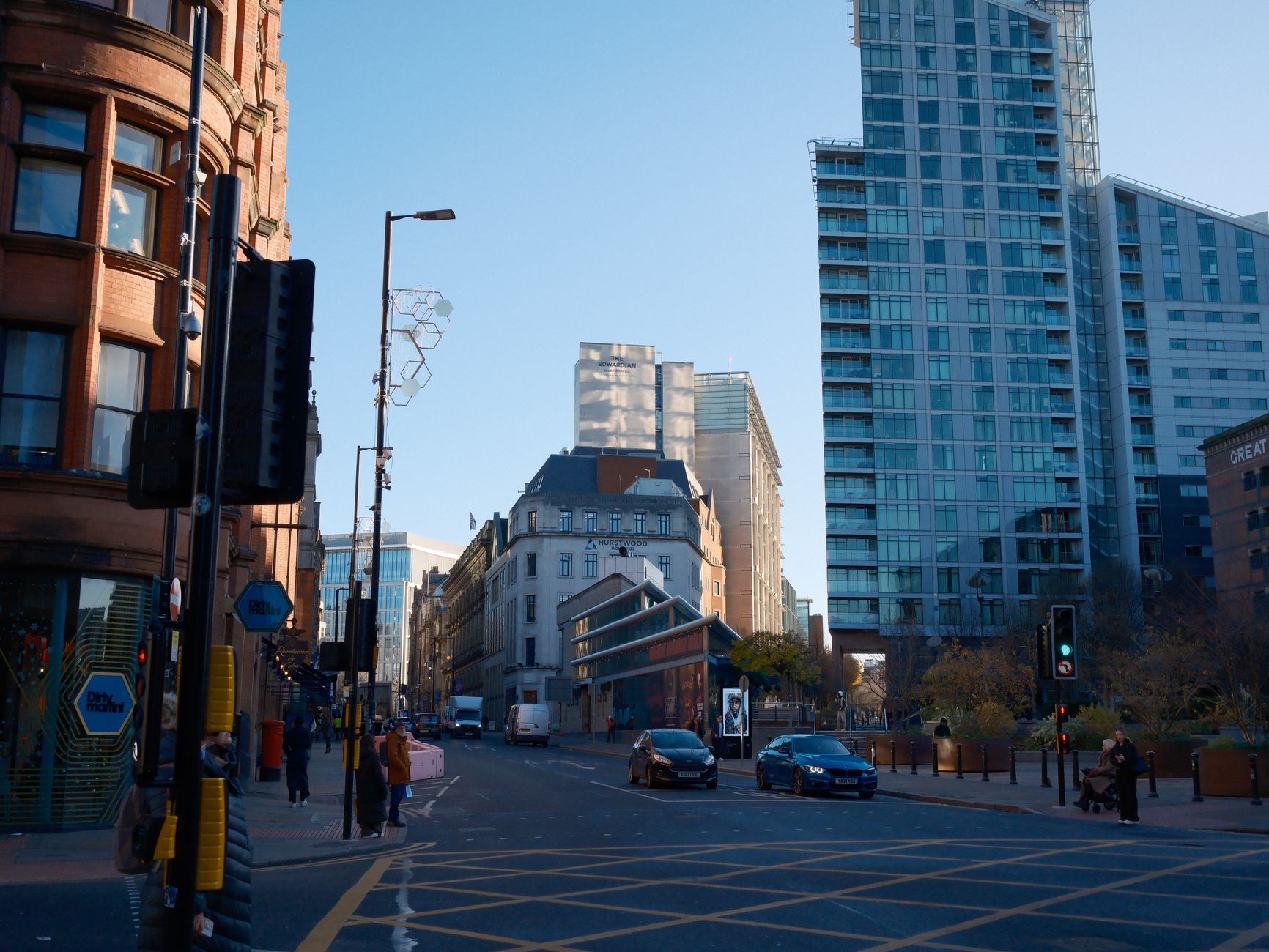 Manchester Makes a Statement: A Guide to Ethical Luxury with Lab-Grown Diamonds