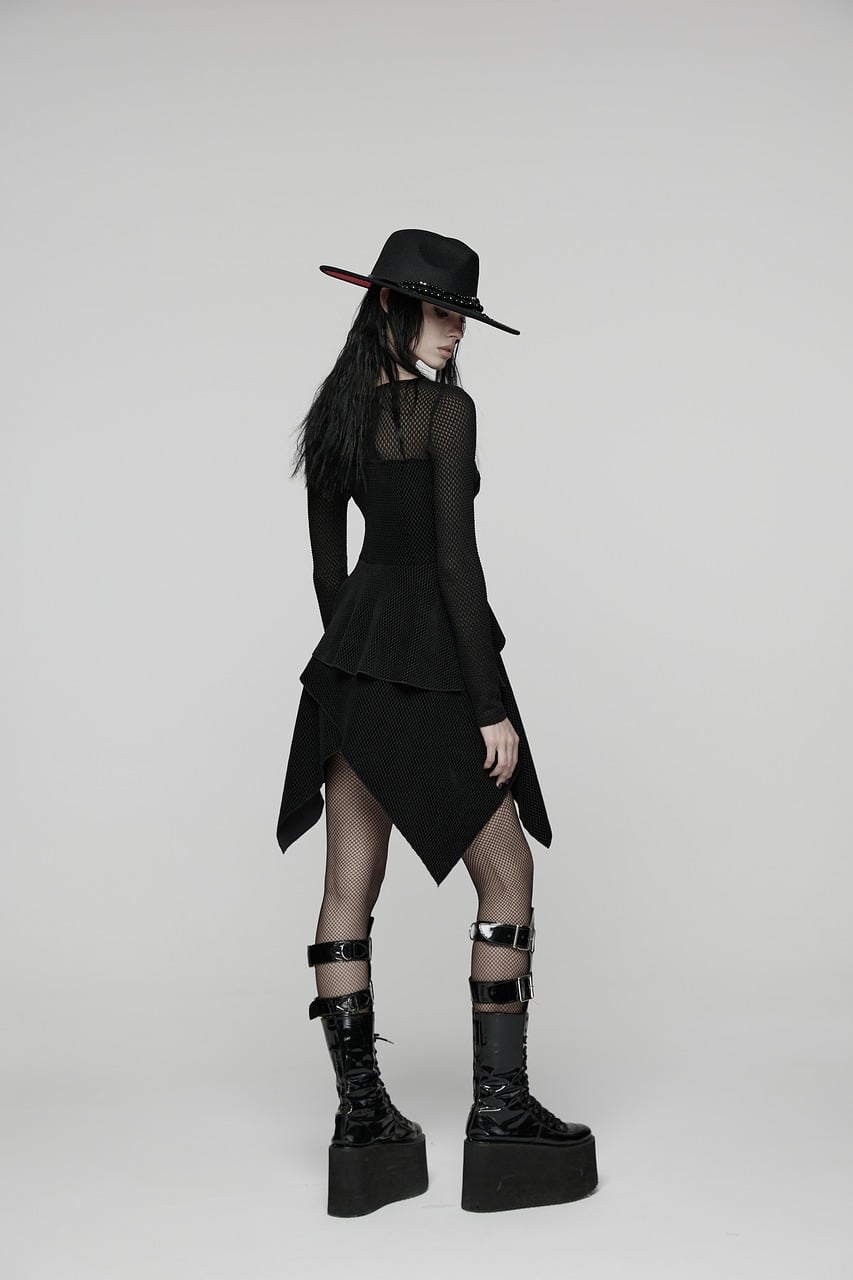 Latex Clothing: A Sensuous Symphony of Style