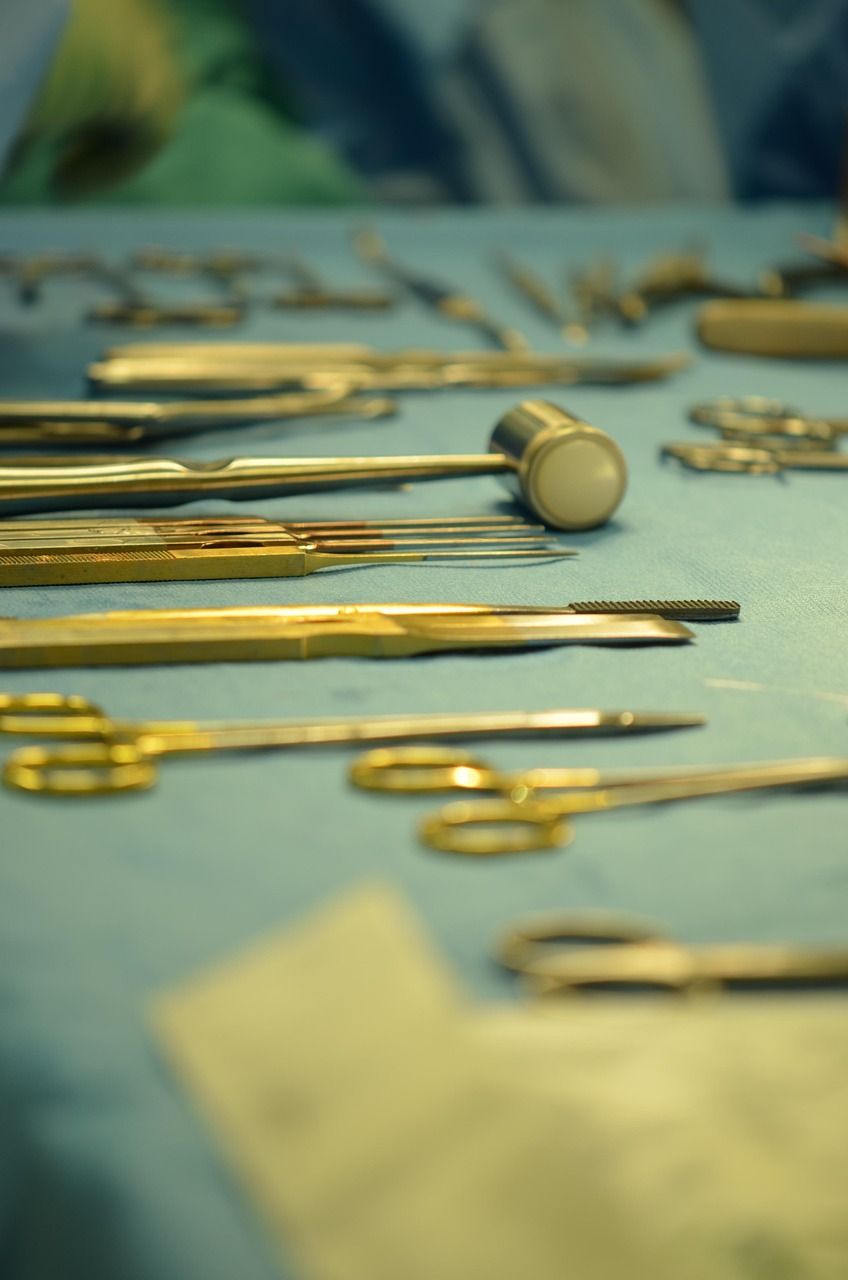 Cardiologists vs. Cardiac Surgeons: What’s the Difference?