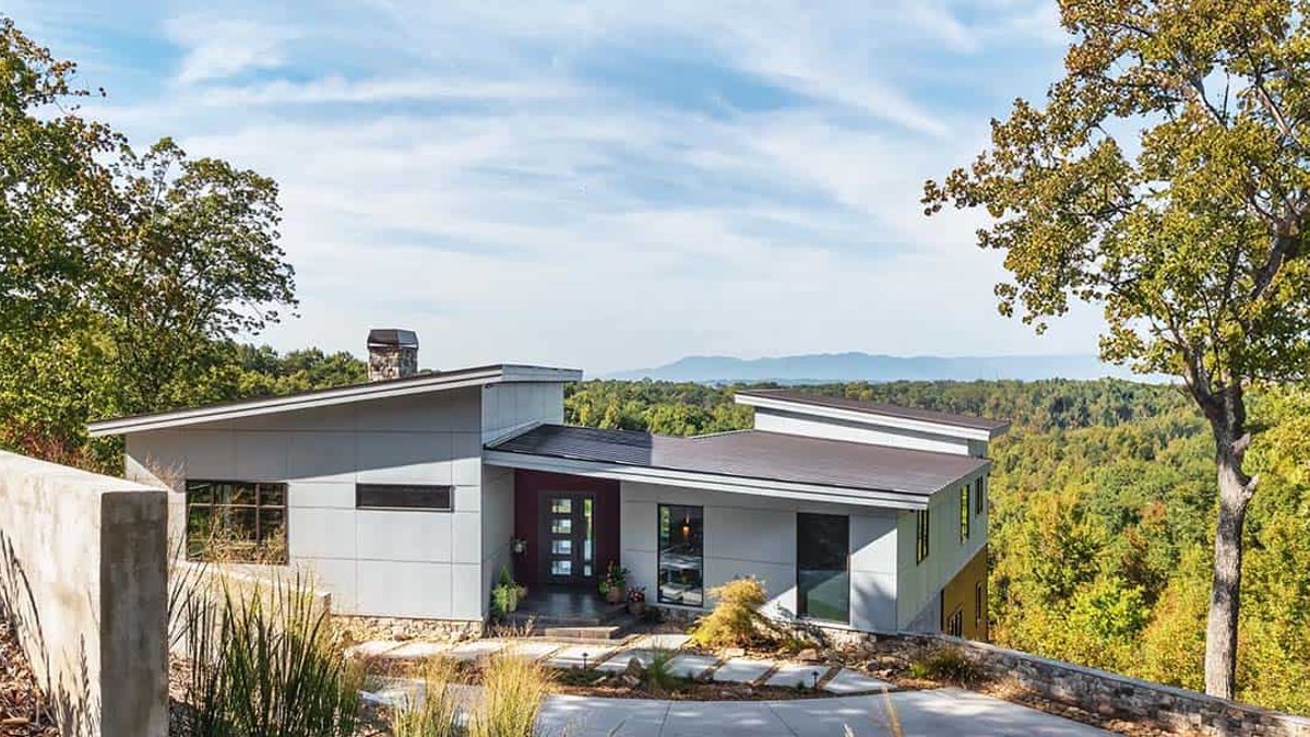South Carolina Home Offers Panoramic Blue Ridge Views - blue ridge views