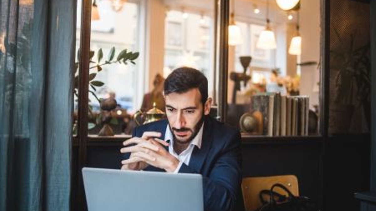 Crowdfunding secrets that defy conventional wisdom Crowdfunding secrets that defy conventional wisdom - crowdfunding secrets