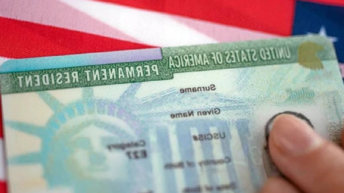 New Green Card Form I-485 Required From September 18 - green card