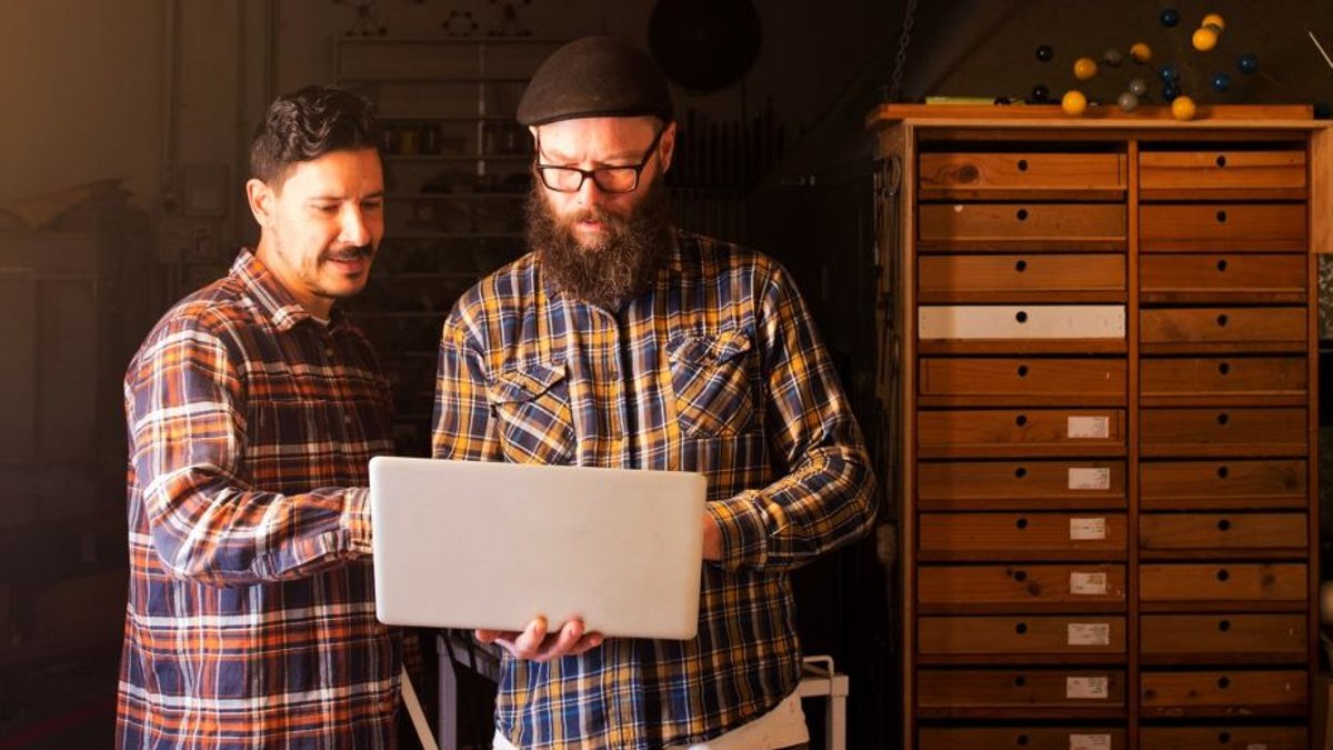 Small Businesses Gain Edge with Market Research - market research