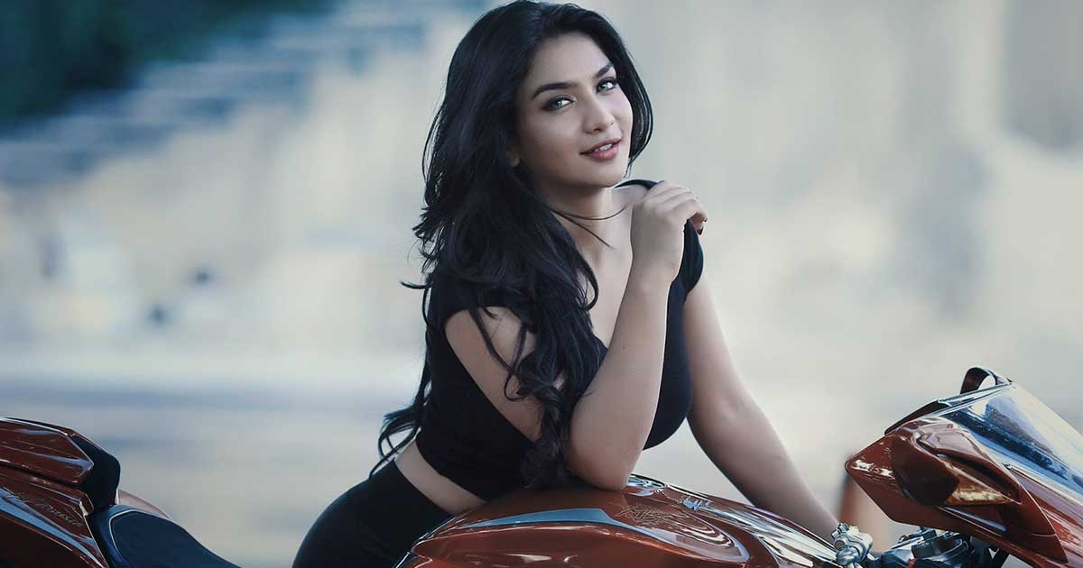 DJ Siva Aprilia yang seksi