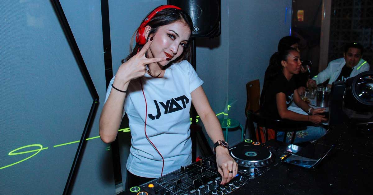 5 Tipe DJ Cewek Di Dunia Clubbing