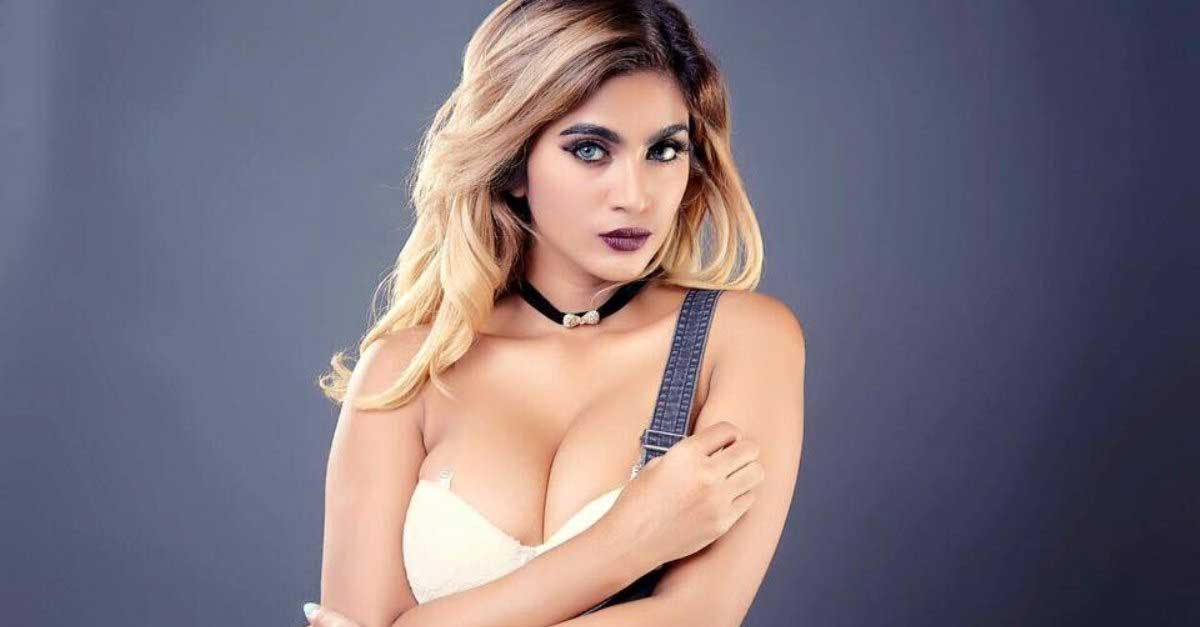 DJ Varra Selvarra Bertalenta Dan Cantik Mempesona