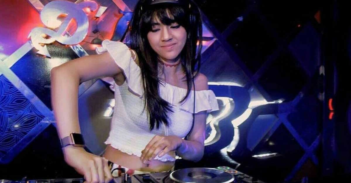 Gallery: Pesona DJ Una Astari Anggun Dan Cantik