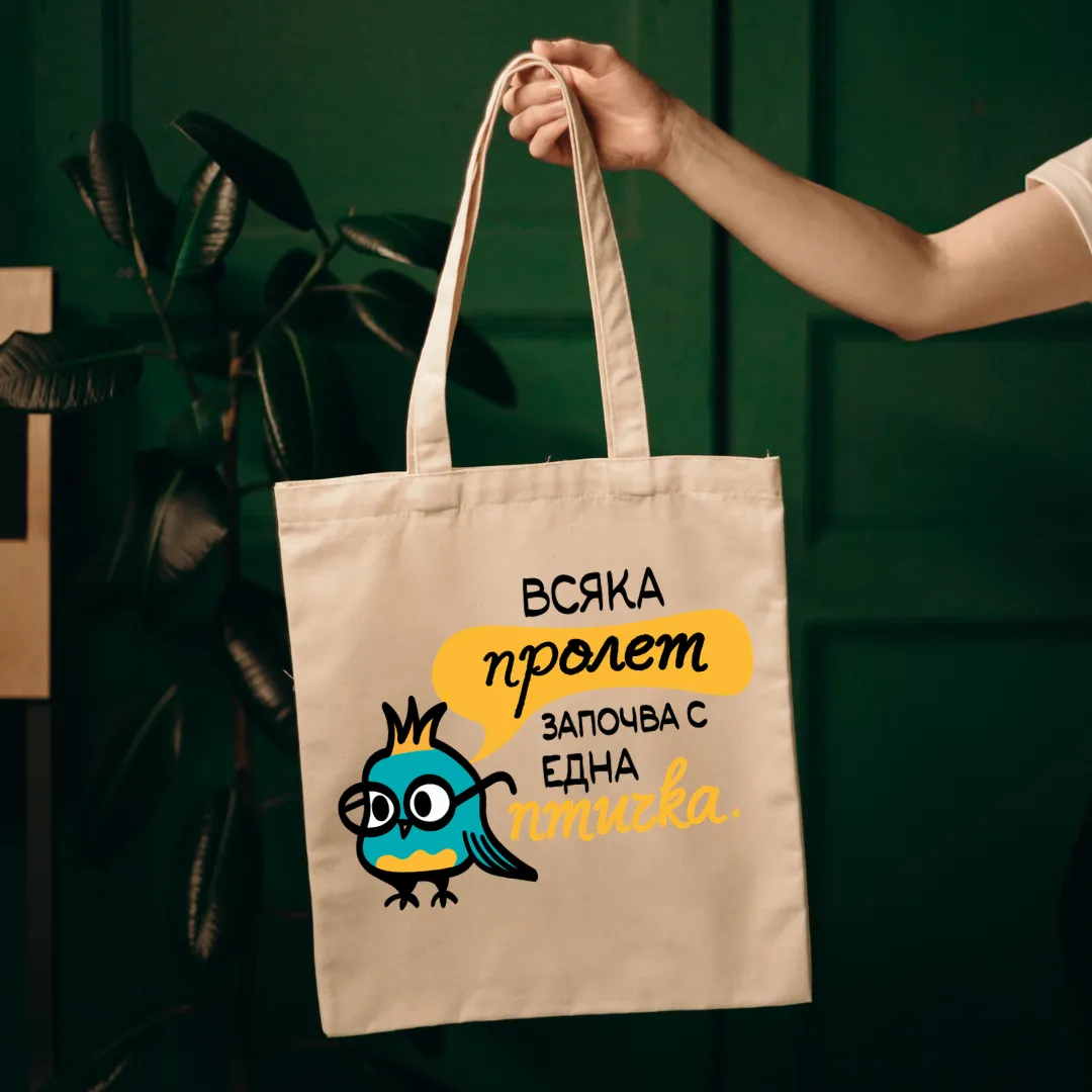 Tote bag “Every spring starts with one bird”