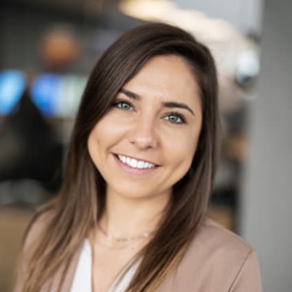 Jessica Henderson headshot