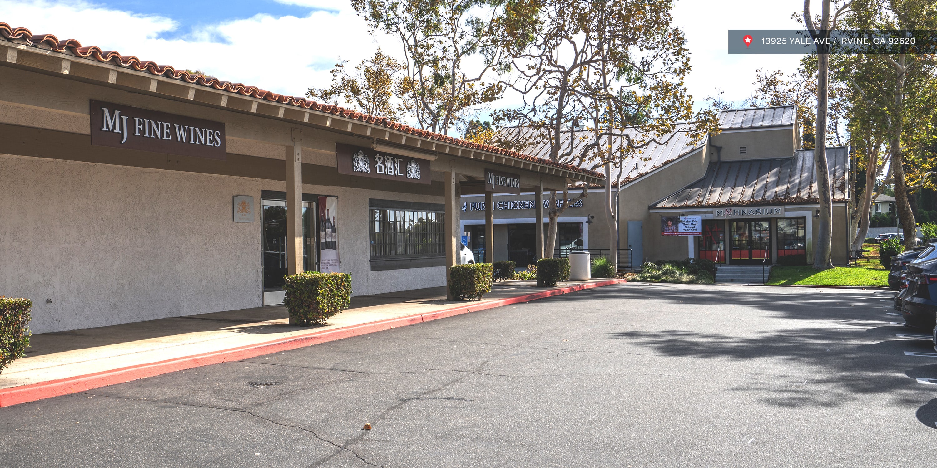 w (Shop + Pad) - Trabuco Plaza.jpg