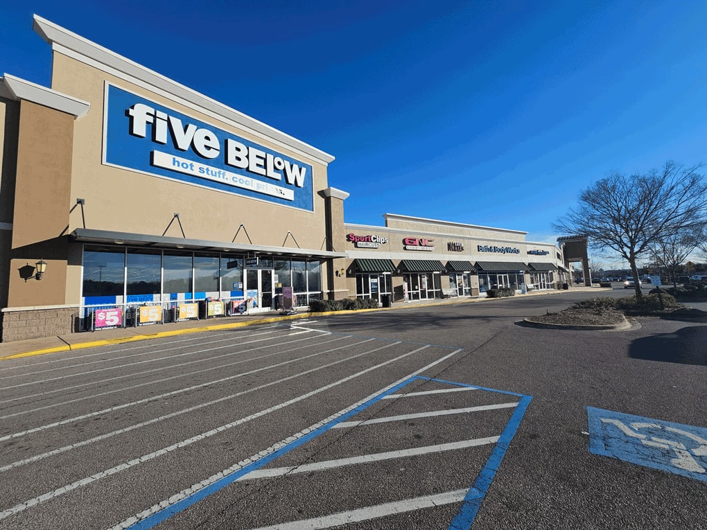 FiveBelow-BathBodyWorks.png
